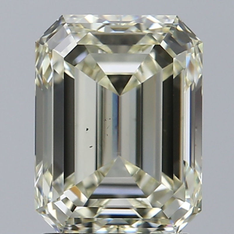 Picture of 2 carats EMERALD IGI certified Loose diamond, K Color | VS2 clarity